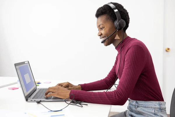 customer-service-representative-for-an-online-writing-service