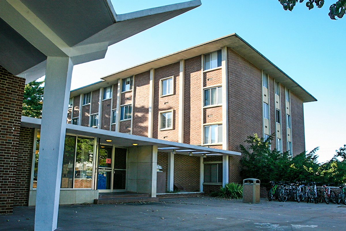Futrall_feature housing